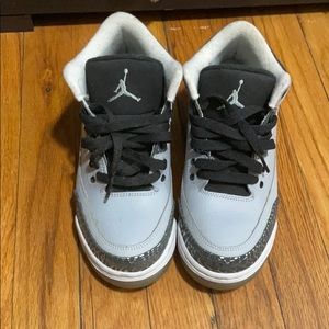 Nike air Jordan wolf grey 3s